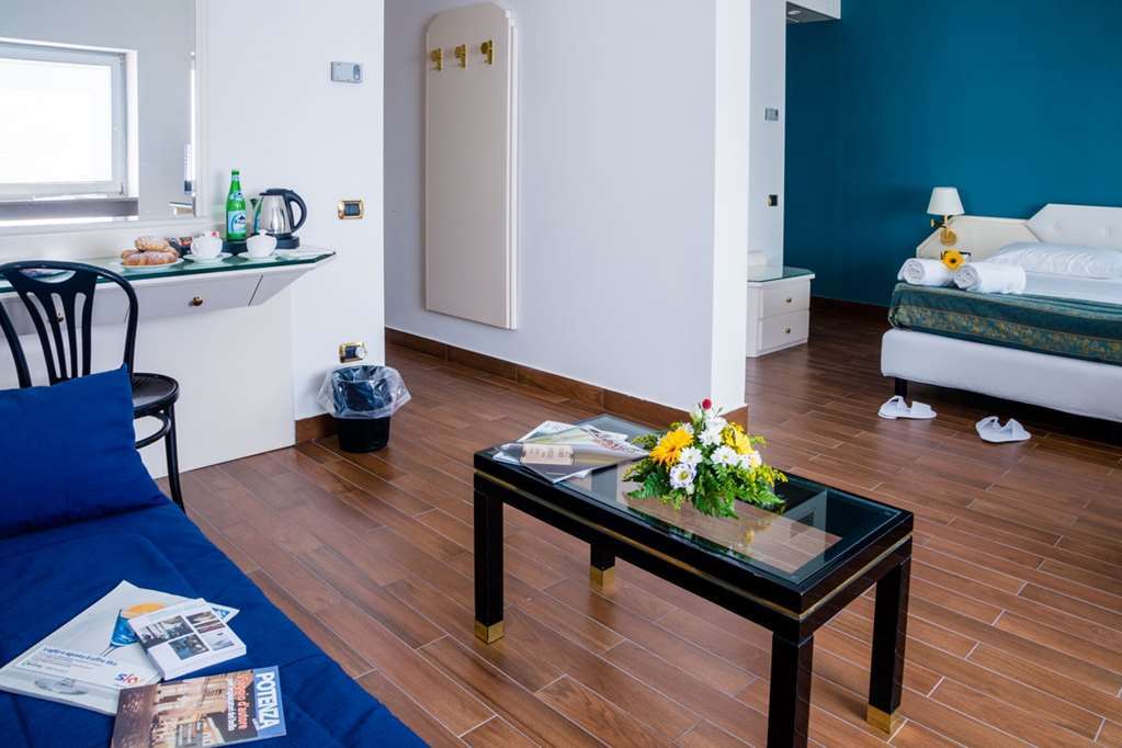 Grande Albergo Potenza Habitación foto